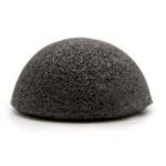Burete Japonez Konjac în Formă Ovala Negru – Curățare Delicată și Îngrijire Naturală