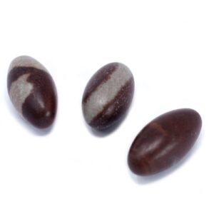 2,54 cm Shiva Lingam – 3 Pietre