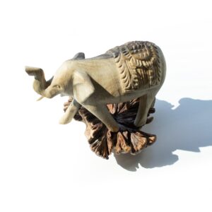 Sculptură Decorativă Handmade din Lemn Parasit – Elefant în mers