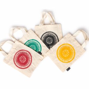 Geantă Tote Mini Cadou Iconică – Urban Mandala (4 culori asortate) – Natural 4oz (25x20 cm)