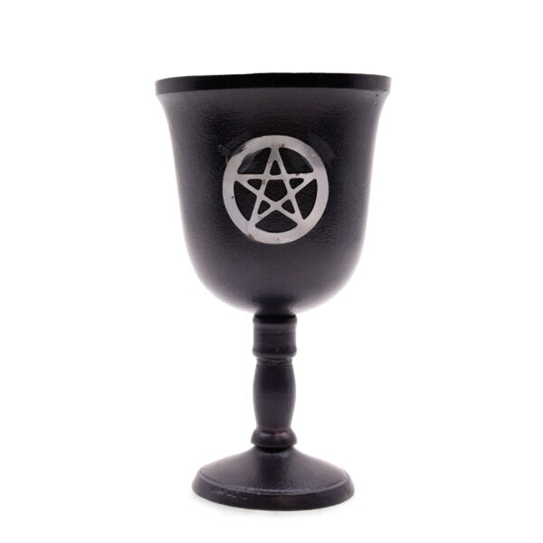 bG9jYWw6Ly9tZWRpYS85Uy9HRS82MFIzMEMxRzZXU0tHRTlTLzIwOWI3ODMxLmpwZWc Pahar Ritual de Fier - Pentagramă - 20x11cm