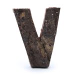 Literă din Scoarță Rustică - "V"  - 7cm