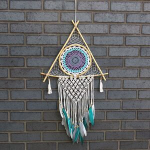 Dream Catcher (Prinzător de Vise) Protector - Piramidă Macrame - Alb / Turcoaz