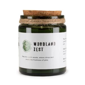 Lumânări pentru atmosfera de seară cu prospețime de pădure - 160 g