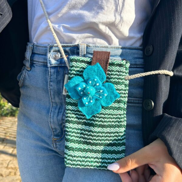 Geantă pentru Telefon cu Dungi Verzi - Decor cu Flori