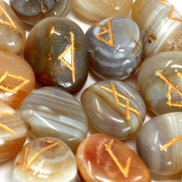Pietre Rune - Banded Agate