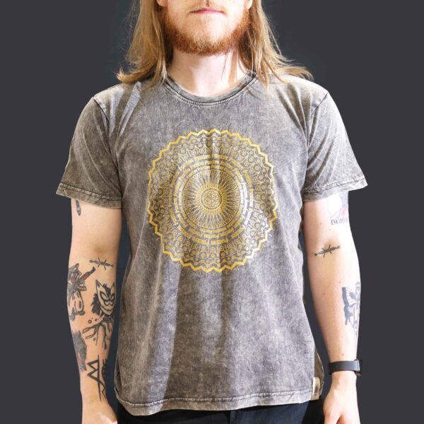 Tricou Stone Wash - Mandala - Gri Închis (L)