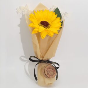 Buchet din Flori de Săpun – Floarea-Soarelui Simplă