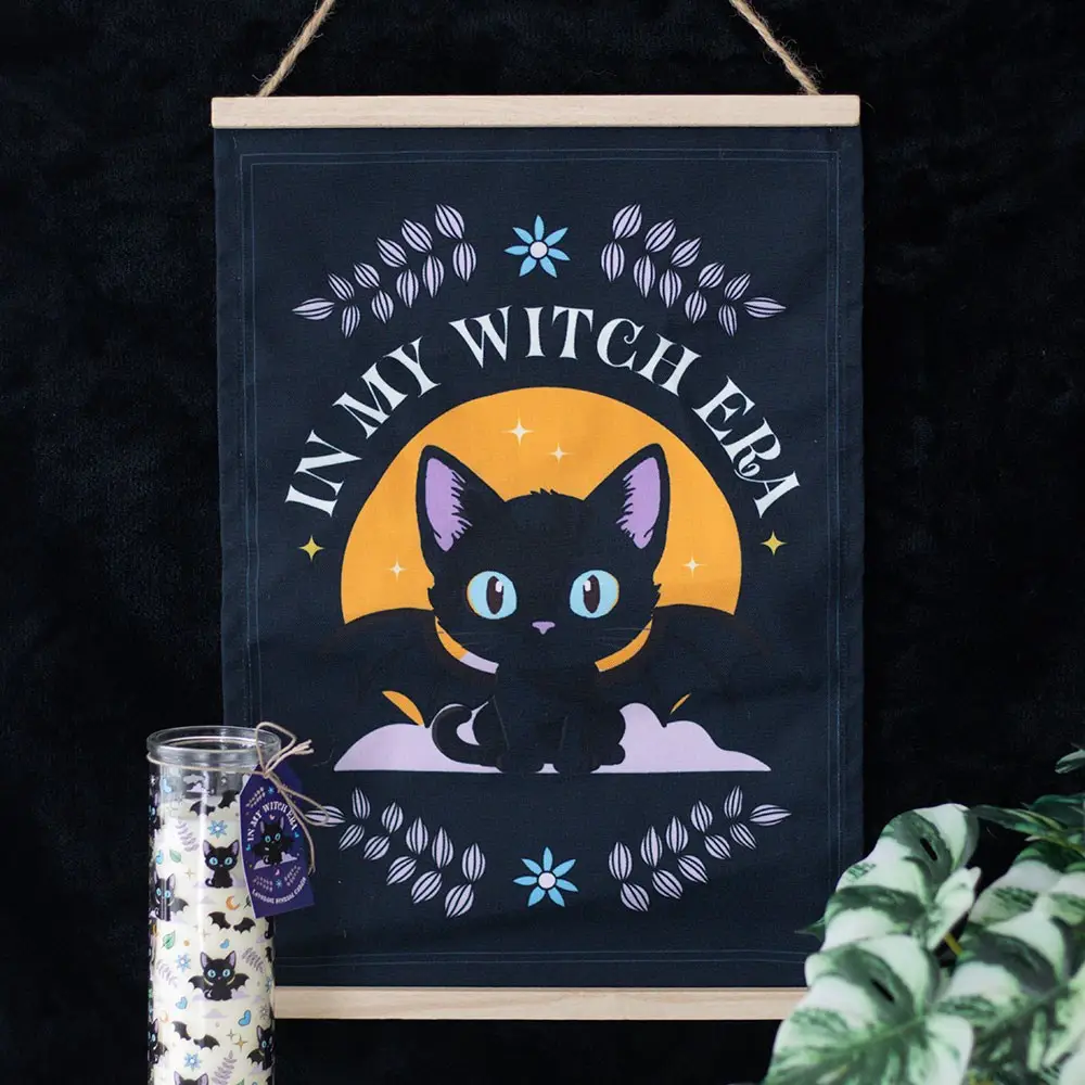 Decorațiune textilă de perete cu pisică neagră și aripi de liliac pentru Halloween