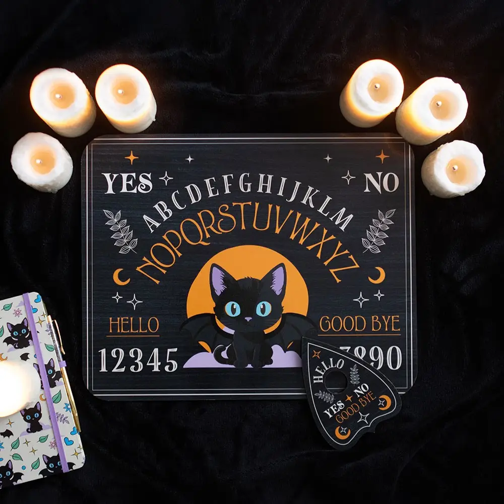 Placă ouija cu pisică-liliac drăguță și înfricoșătoare