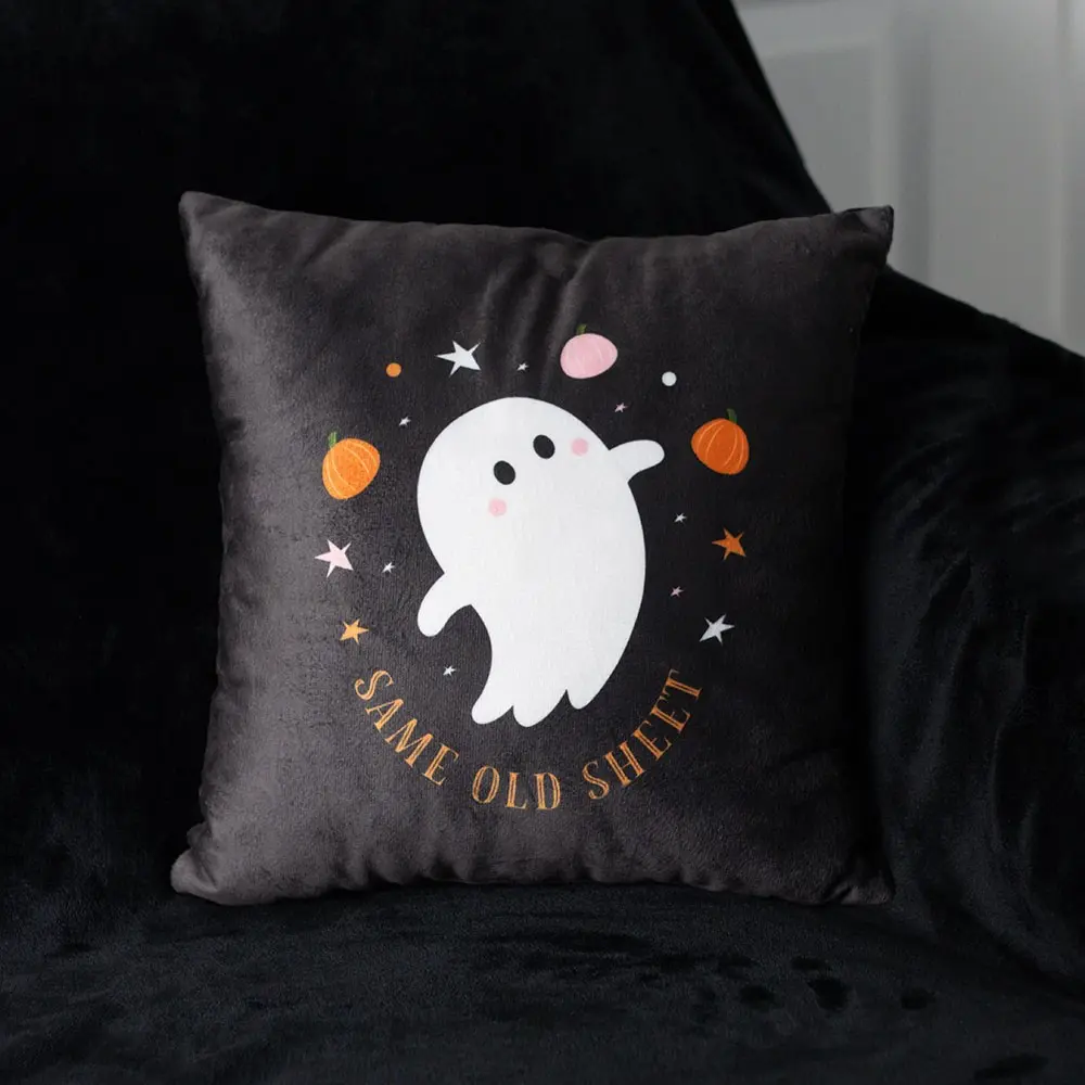 KY_87425 Pernă decorativă pătrată cu design fantomă și mesaj pentru Halloween