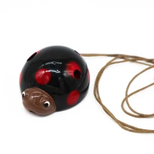 Animal muzical ocarina – buburuză, instrument muzical decorativ realizat manual